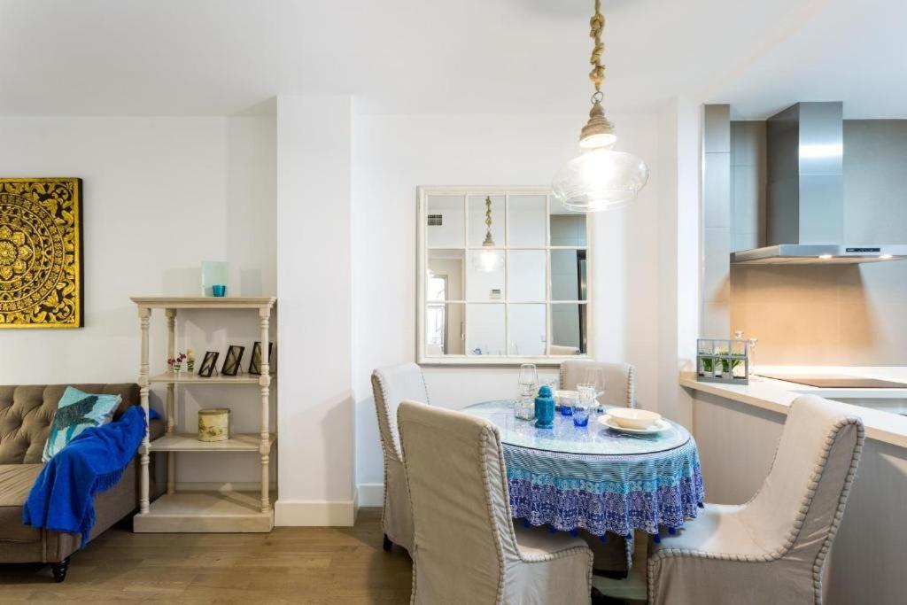 Atrivm San Julian Apartment Севилья Экстерьер фото