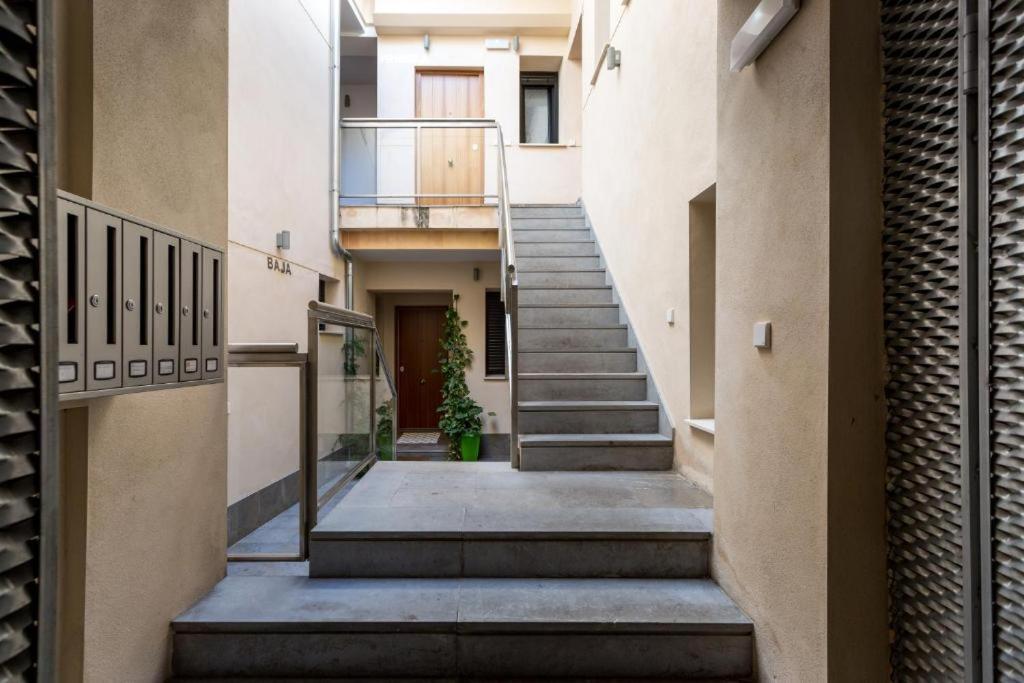 Atrivm San Julian Apartment Севилья Экстерьер фото